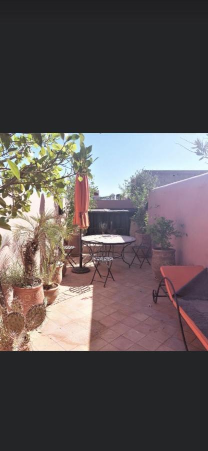 Riad Privatise Jusqu A 5 Personnes A 5 Minutes Place Jemma El Fna Loue Avec Menage Et Petit Dejeuner Compris Marrakesh Buitenkant foto