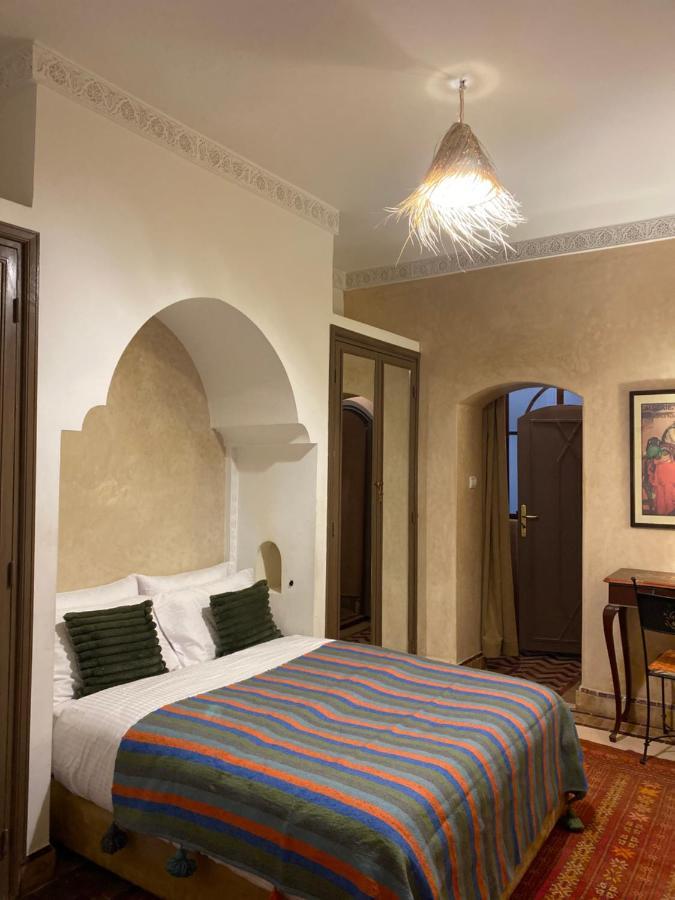 Riad Privatise Jusqu A 5 Personnes A 5 Minutes Place Jemma El Fna Loue Avec Menage Et Petit Dejeuner Compris Marrakesh Buitenkant foto